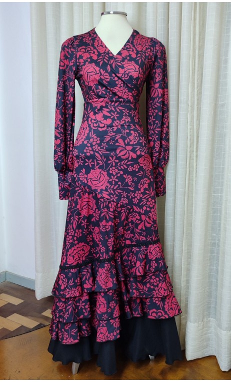 Conjunto Flamenco Saia e Blusa Preto e Vermelho