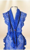 Conjunto Pañuelo y Delantal de Encaje Azul y Broche