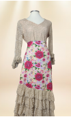 Conjunto Falda Floral c/ Encajes, Blusa y Fleco