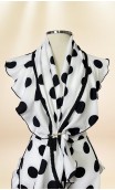 Conjunto Delantal y Pañuelo de Lunares Blanco y Negro y broche