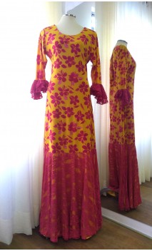 Vestido Flamenco Amarelo c/Flores Rosa